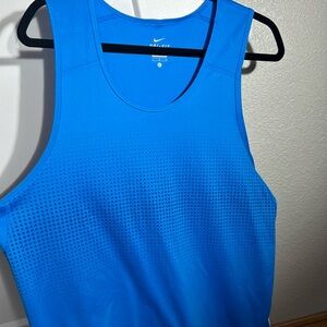 Nike large dri-fit tank